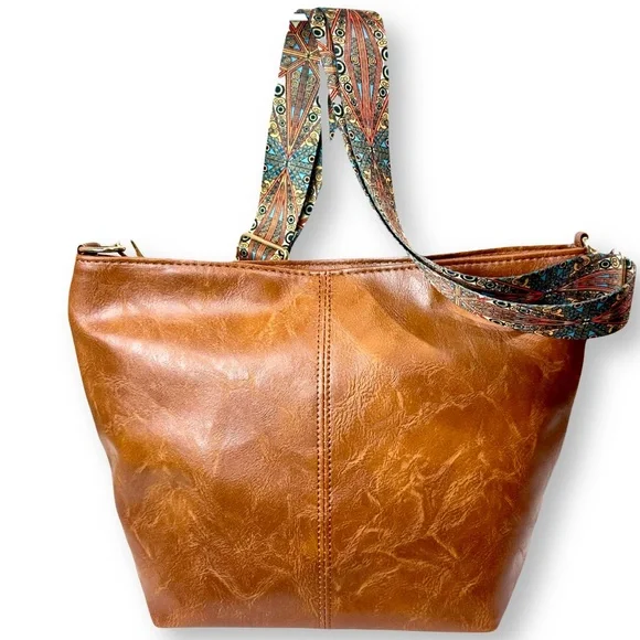 NEW Boho Brown Everyday Casual Crossbody with Art Deco-Inspired Rich Strap | NWT - Picture 4 of 8